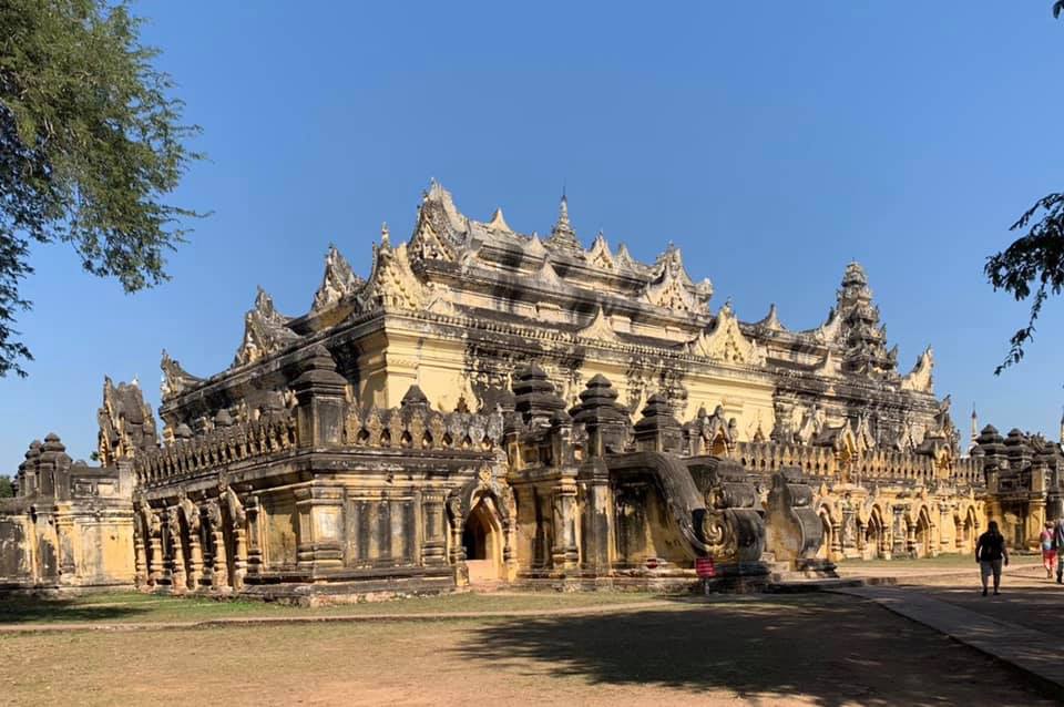 10 places to visit in Mandalay - Maha Aung Mye Bon Zan Monastery