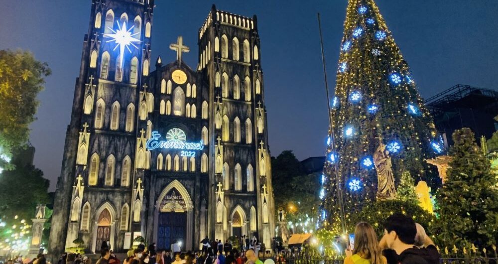 Christmas in Vietnam - St. Joseph's Cathedral, Hanoi