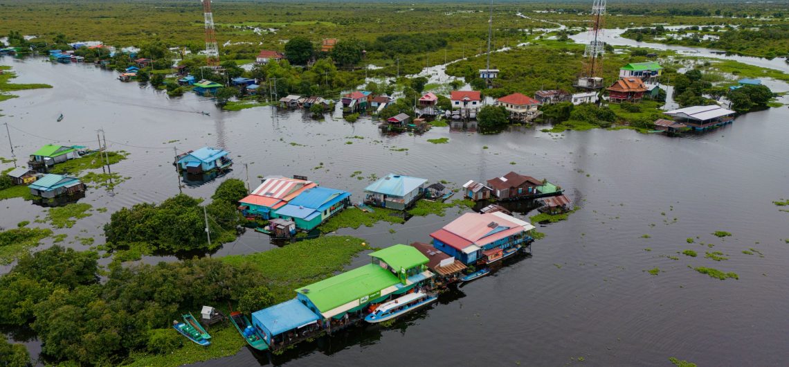 Tonle Sap Lake Cambodia (CHANN NA Express Boat)